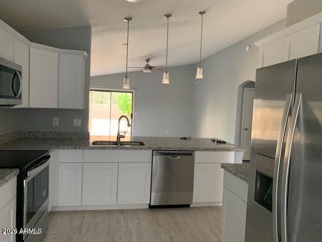 6611 W Desert Hollow Drive - Photo 2