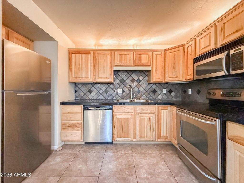 7402 E Carefree Drive - Photo 10
