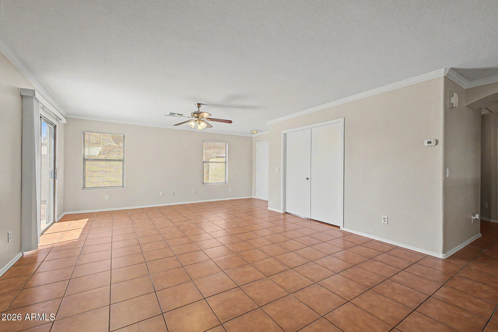 8133 W Magnolia Street - Photo 1
