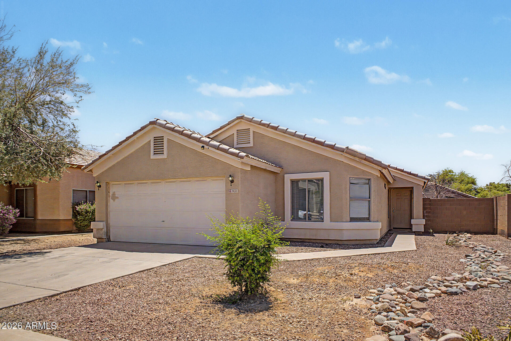 8133 W Magnolia Street - Photo 0