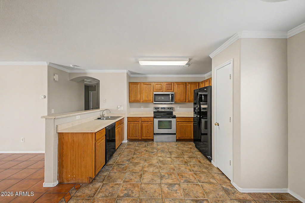8133 W Magnolia Street - Photo 6