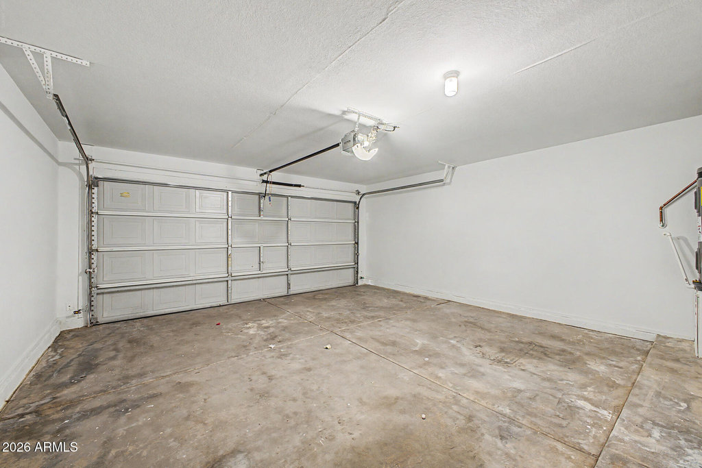 8133 W Magnolia Street - Photo 17