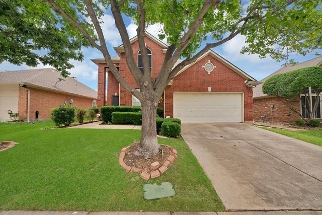 18638 Tall Oak Drive - Photo 0
