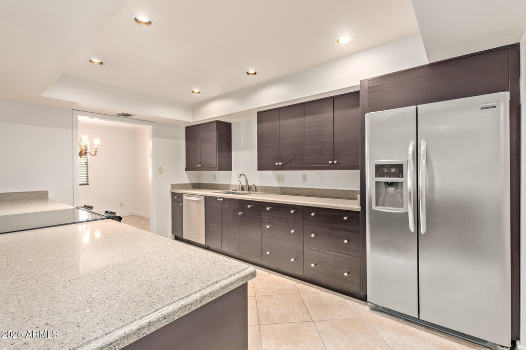 6282 E Pinchot Avenue - Photo 9