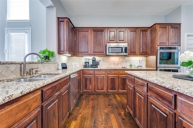 8856 Shady Shore Drive - Photo 9