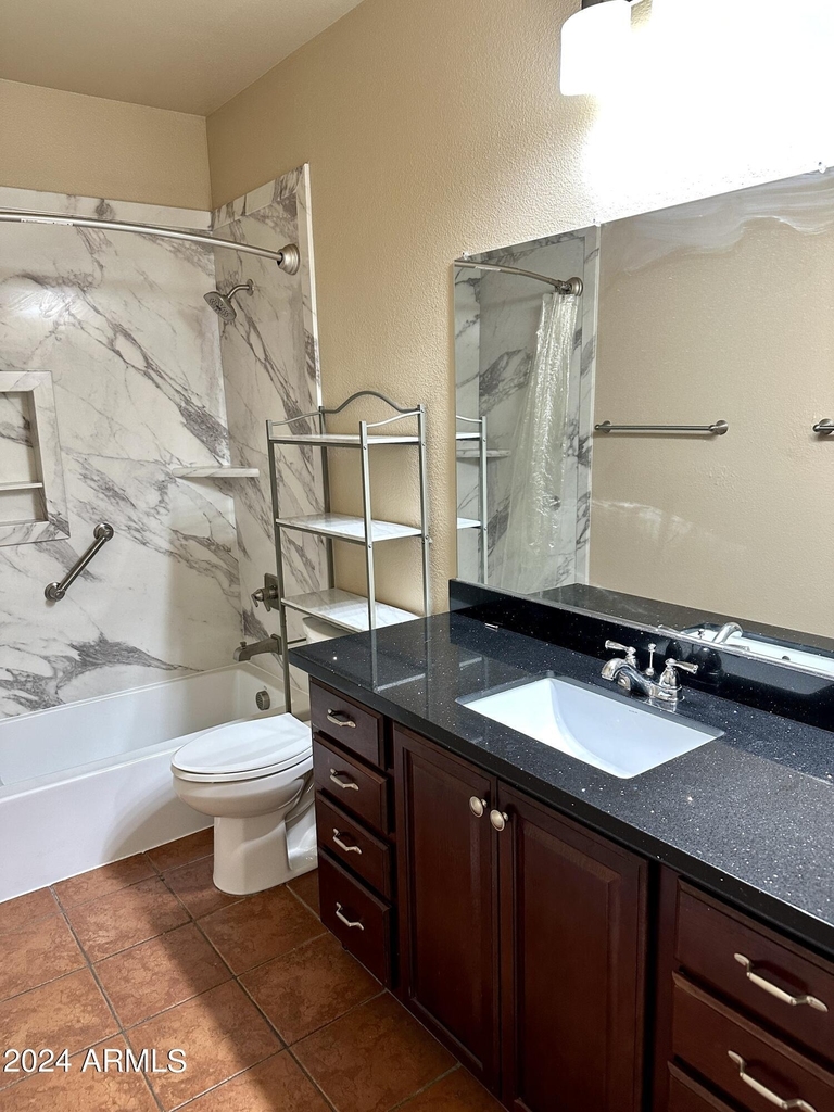 3830 E Lakewood Parkway E - Photo 15