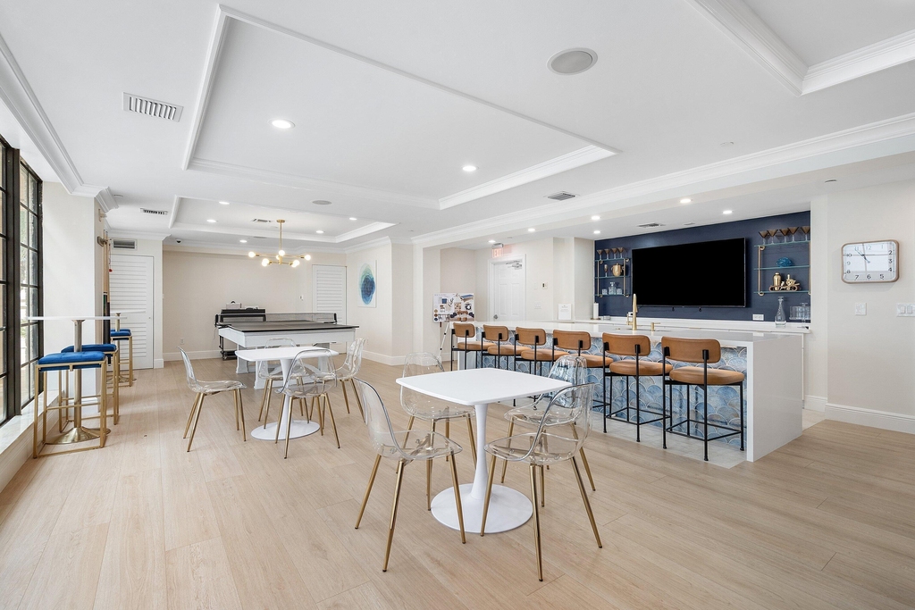 233 S Federal Highway - Photo 32