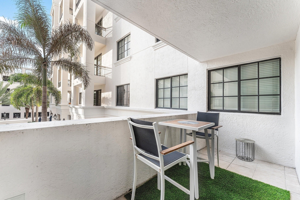 233 S Federal Highway - Photo 19