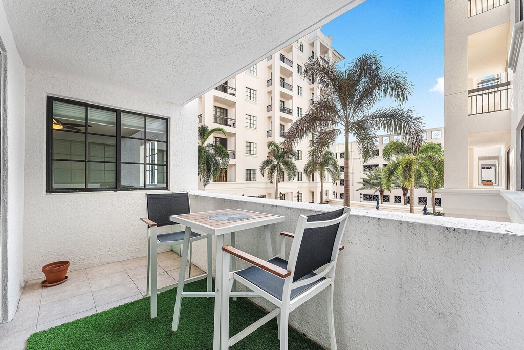 233 S Federal Highway - Photo 18