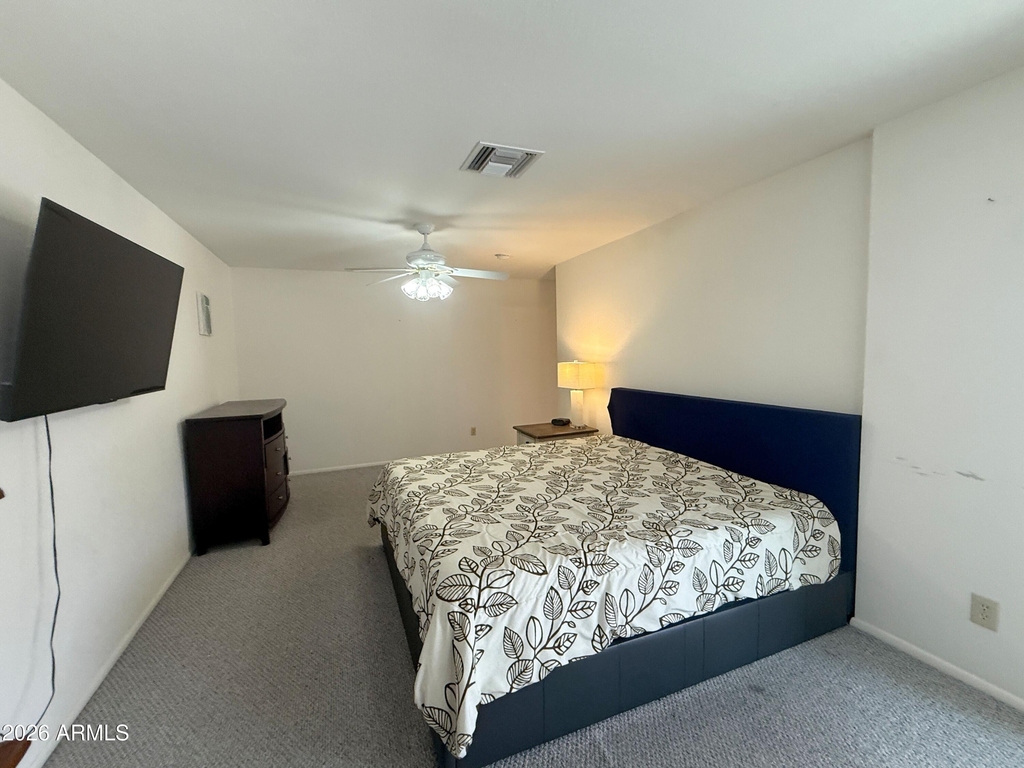 1612 Leisure World -- - Photo 14