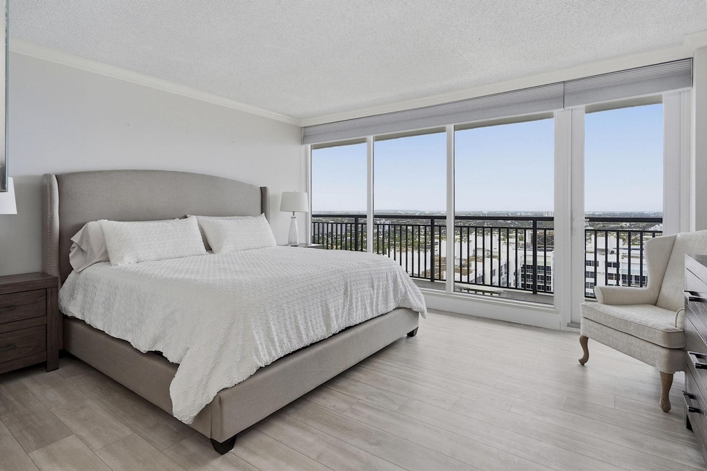 4280 Galt Ocean Drive - Photo 47