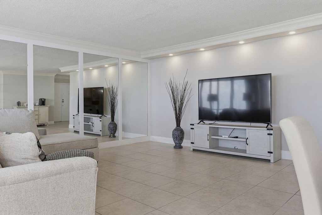 4280 Galt Ocean Drive - Photo 25