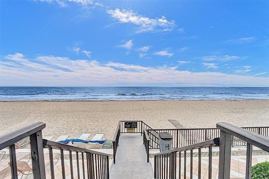 4280 Galt Ocean Drive - Photo 78