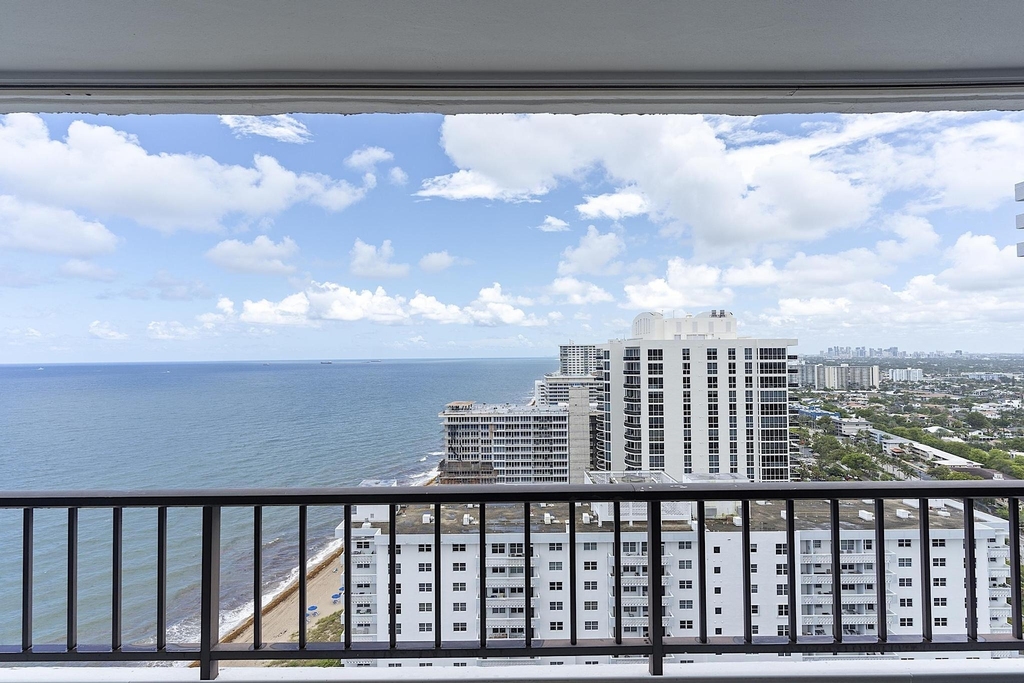 4280 Galt Ocean Drive - Photo 3