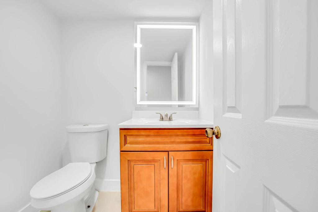 9240 Fontainebleau Boulevard - Photo 31