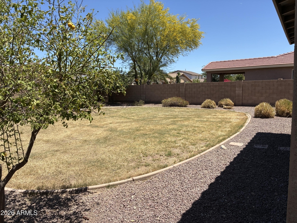 17698 W Maya Way - Photo 47