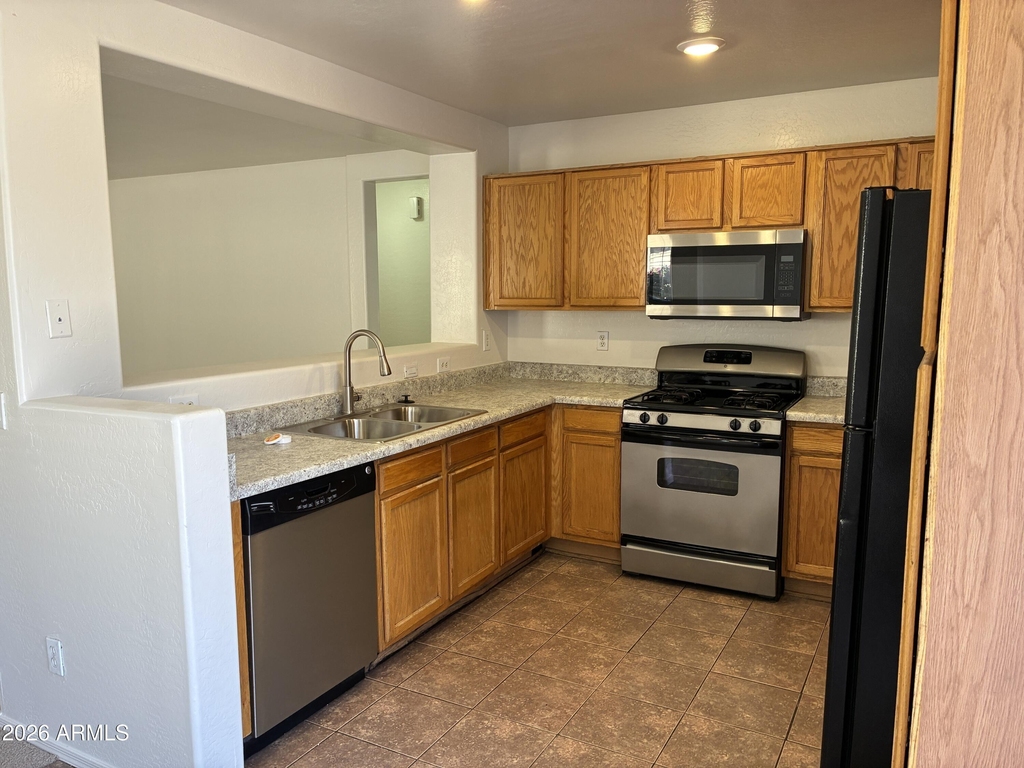 6027 W Encinas Lane - Photo 8
