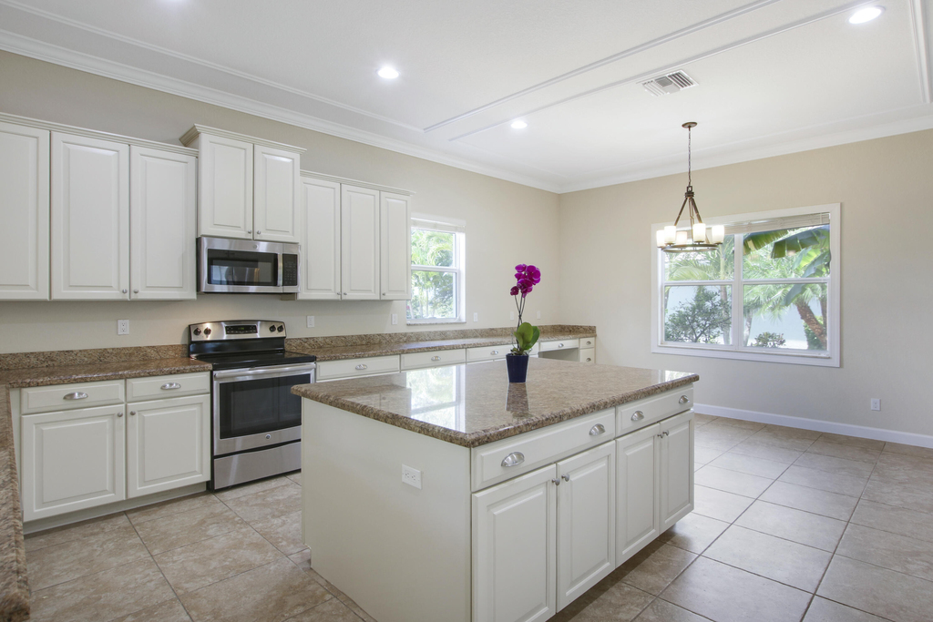 12101 Sw Aventino Drive - Photo 18