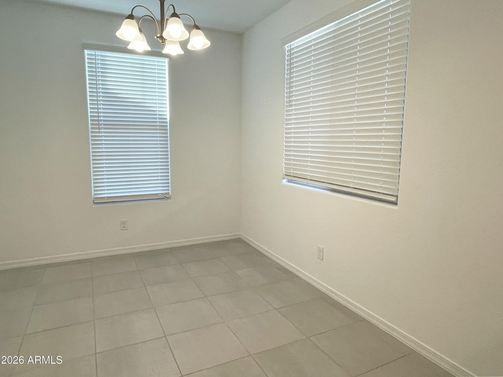 7954 W Medlock Drive - Photo 6