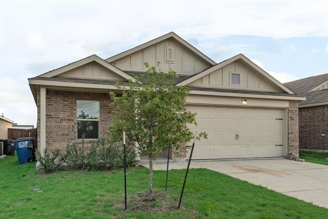 1012 Barkers Pond Avenue - Photo 1
