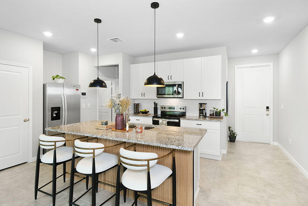 5766 Se Edgewater Circle - Photo 4