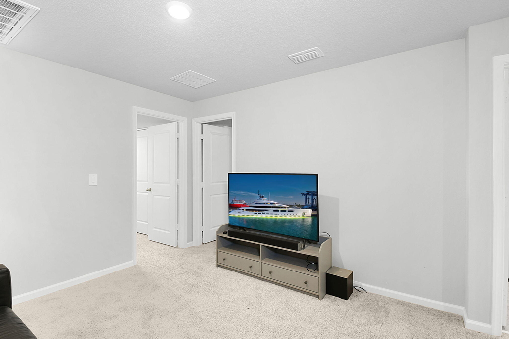 5766 Se Edgewater Circle - Photo 17