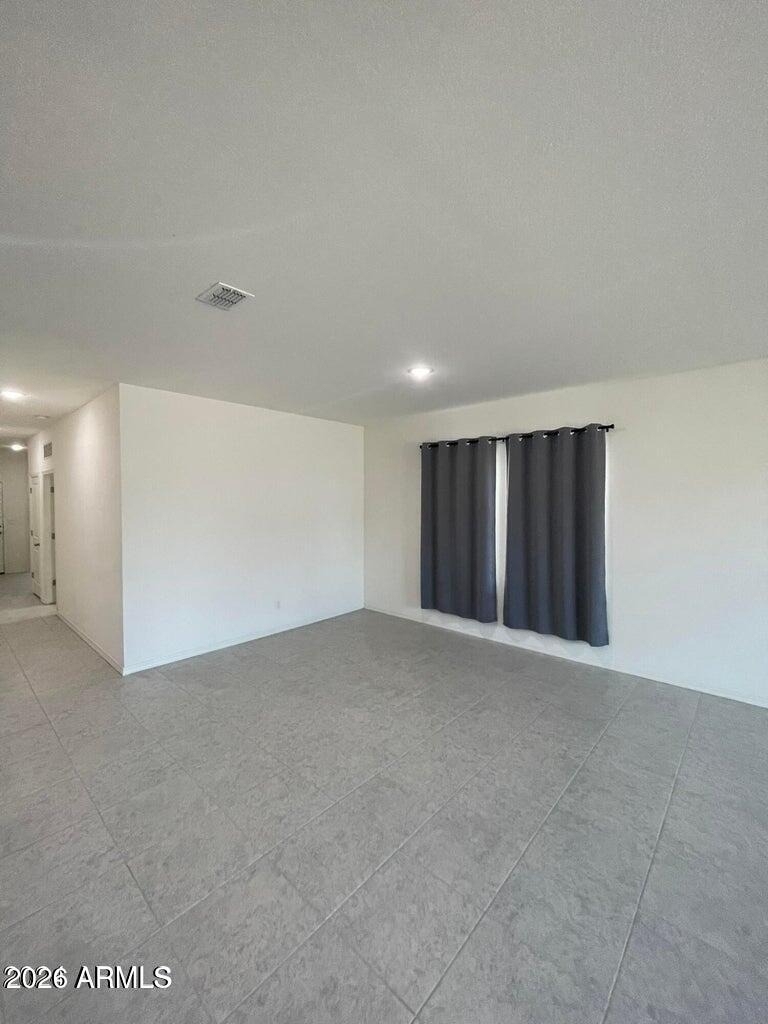 19436 W Elm Street - Photo 3