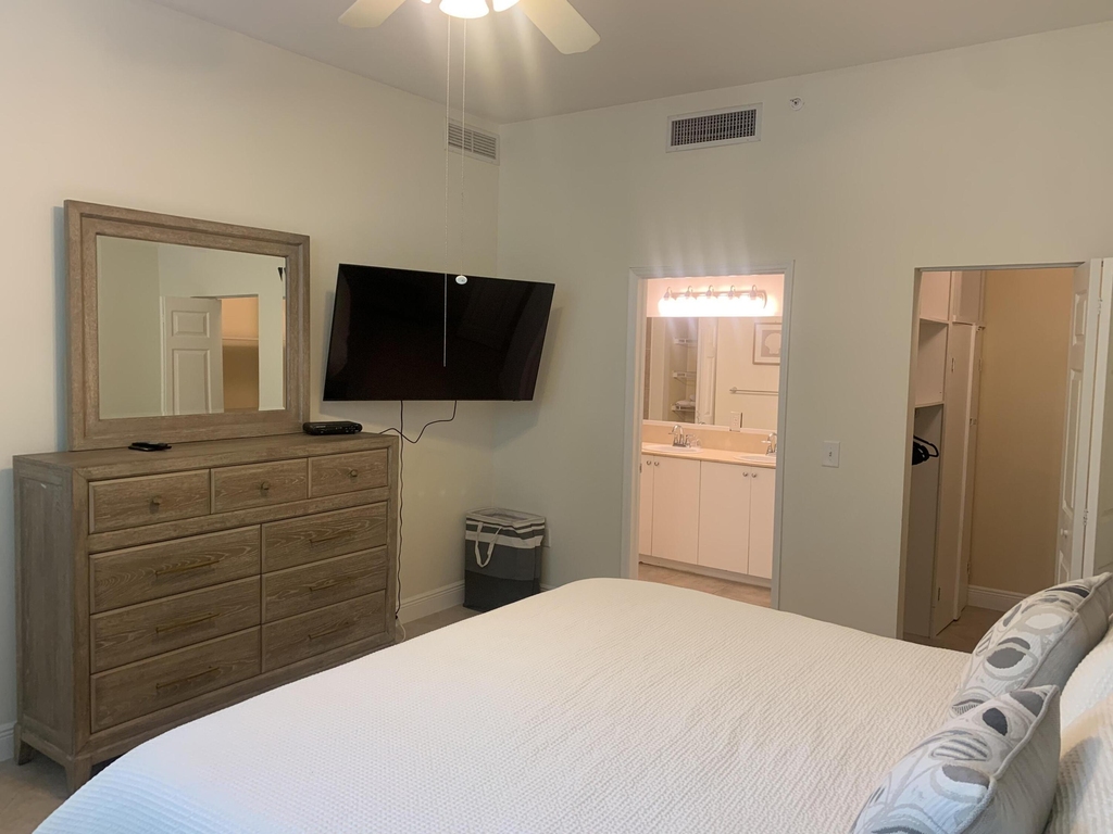 806 E Windward Way - Photo 24