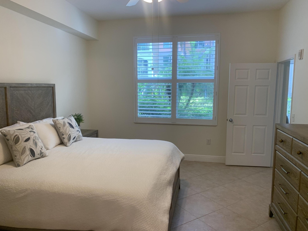806 E Windward Way - Photo 25