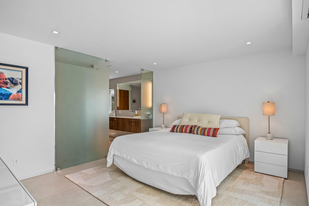 35 Castle Harbor Isle Drive - Photo 20