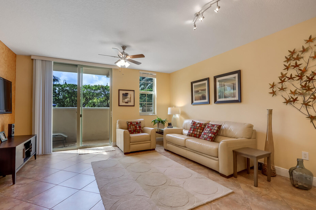 610 Clematis Street - Photo 6