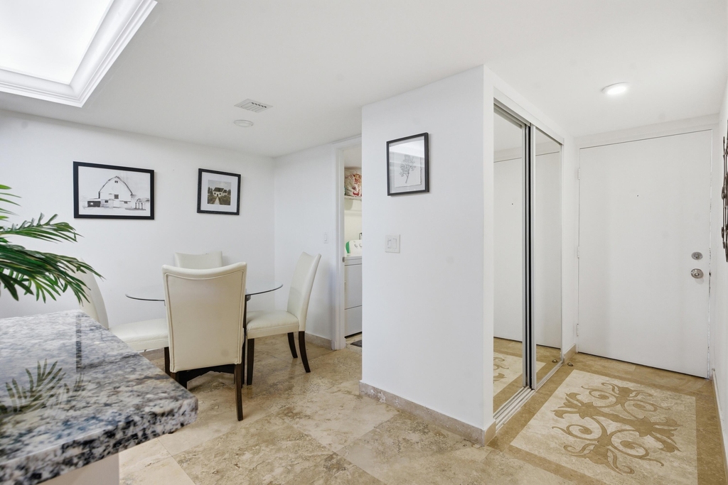 825 Egret Circle - Photo 1