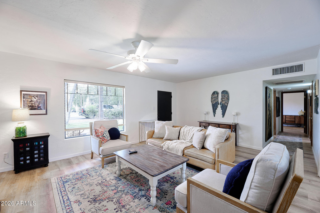 1708 E Montebello Avenue - Photo 2