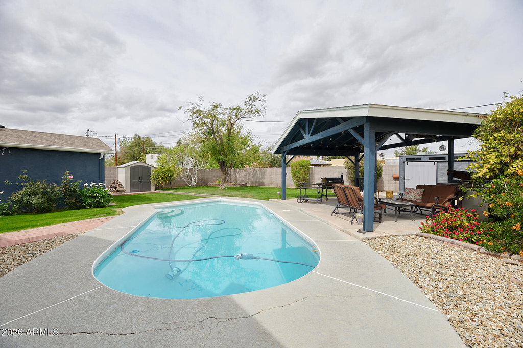 1708 E Montebello Avenue - Photo 4