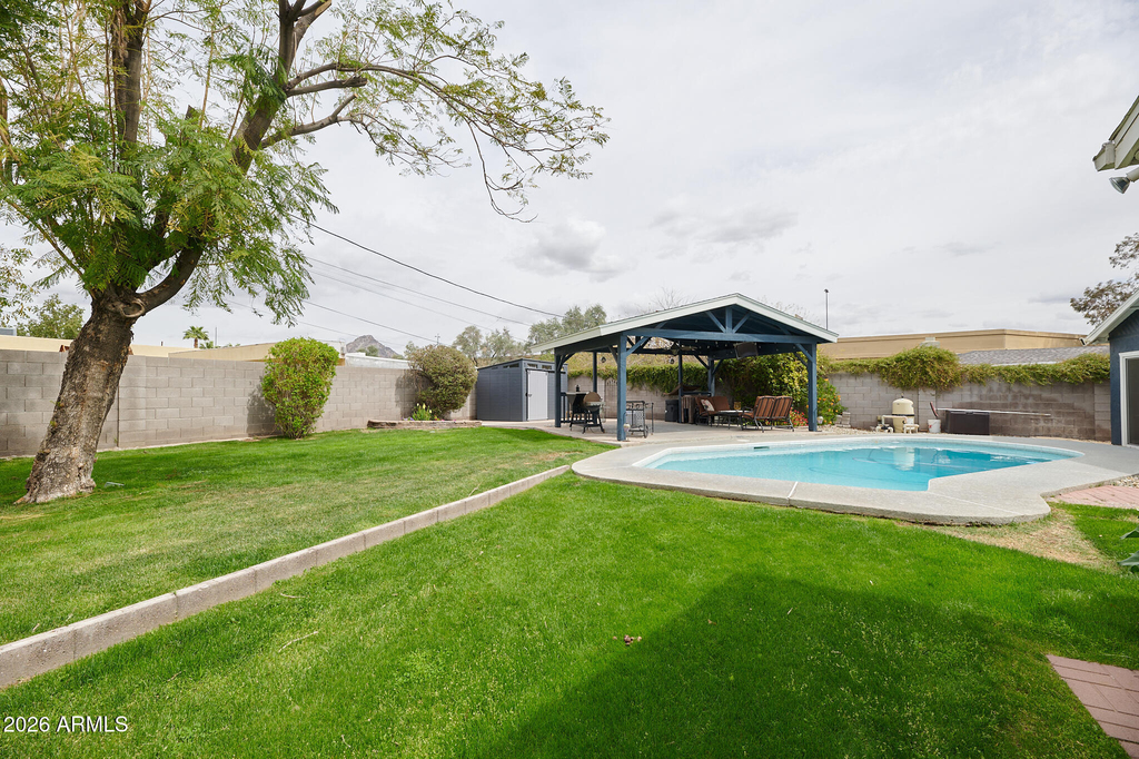 1708 E Montebello Avenue - Photo 35
