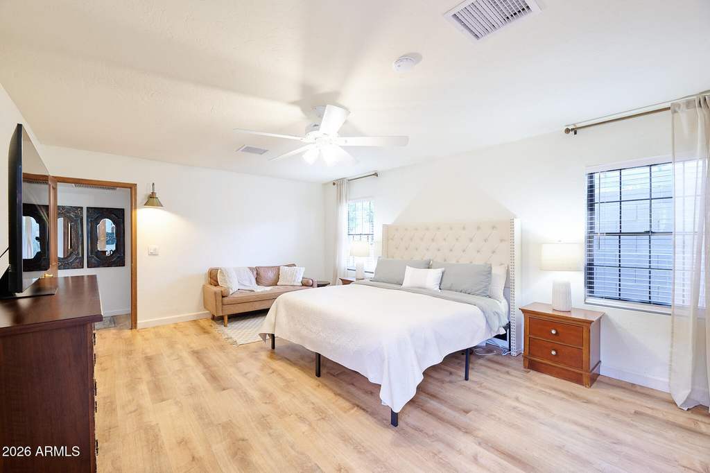 1708 E Montebello Avenue - Photo 5