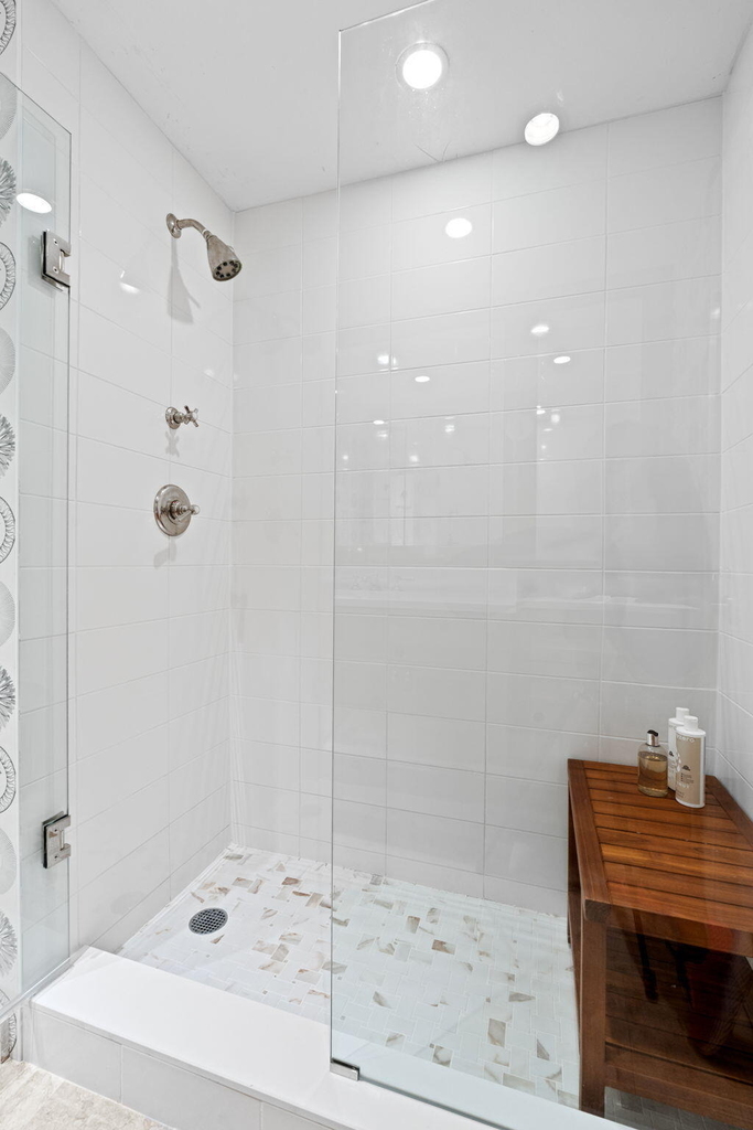 315 S Lake Drive - Photo 8