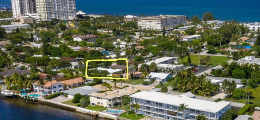600 S Riverside Drive - Photo 4