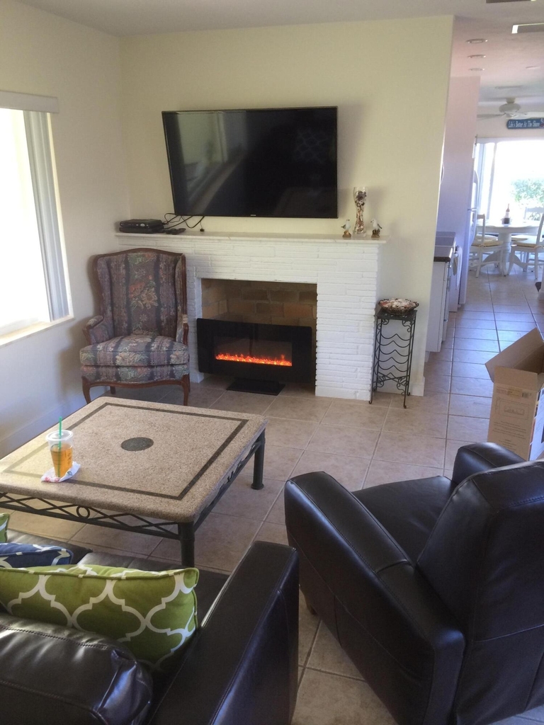 600 S Riverside Drive - Photo 6