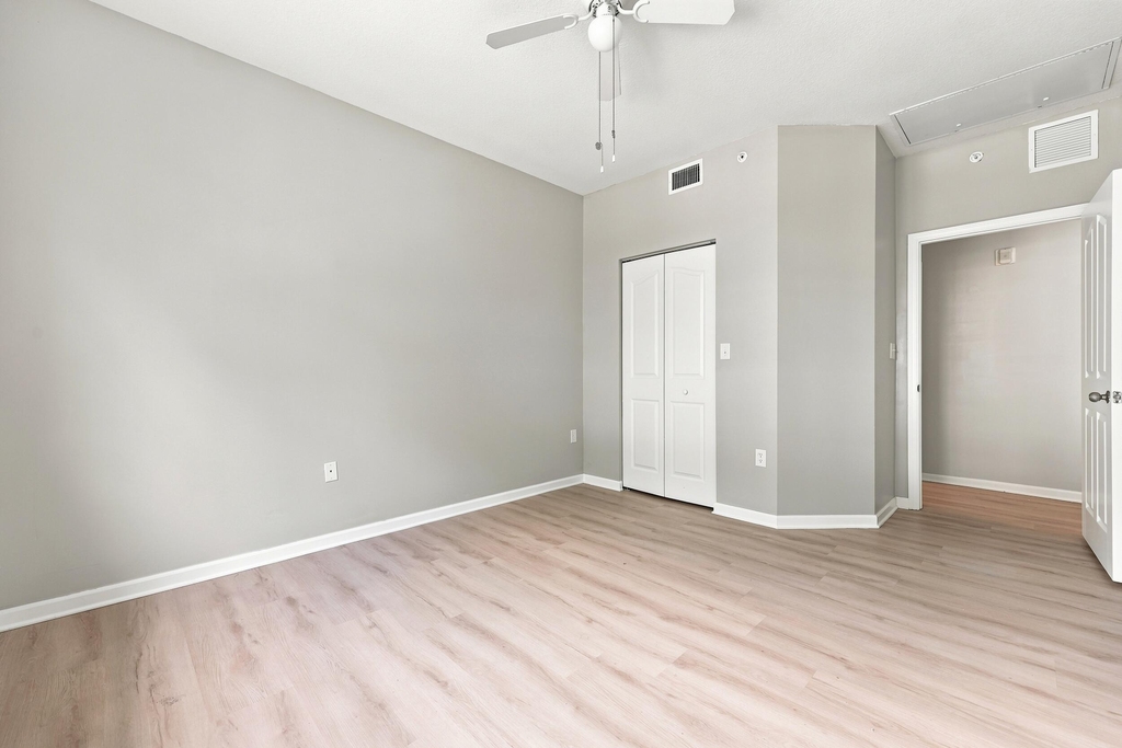 9825 Baywinds Drive - Photo 30