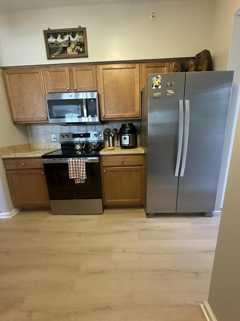 9825 Baywinds Drive - Photo 7