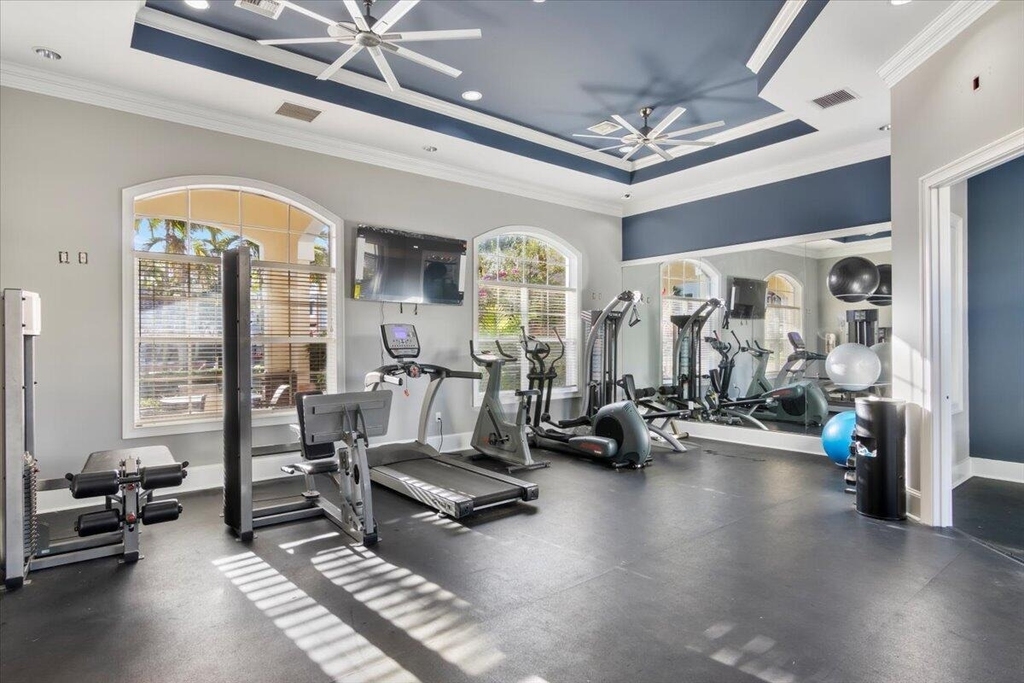 9825 Baywinds Drive - Photo 3