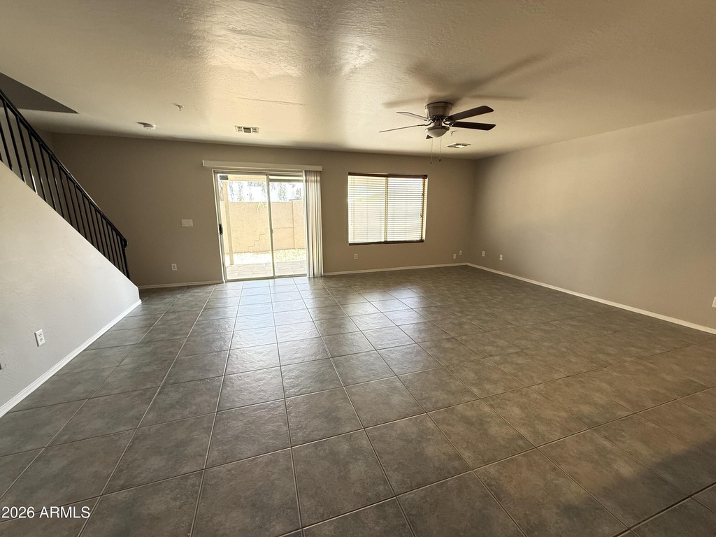 16015 N 30th Street - Photo 7