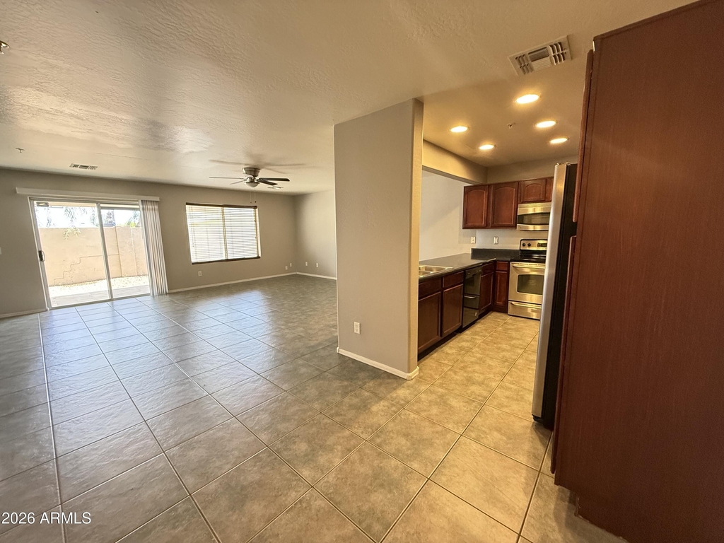 16015 N 30th Street - Photo 1