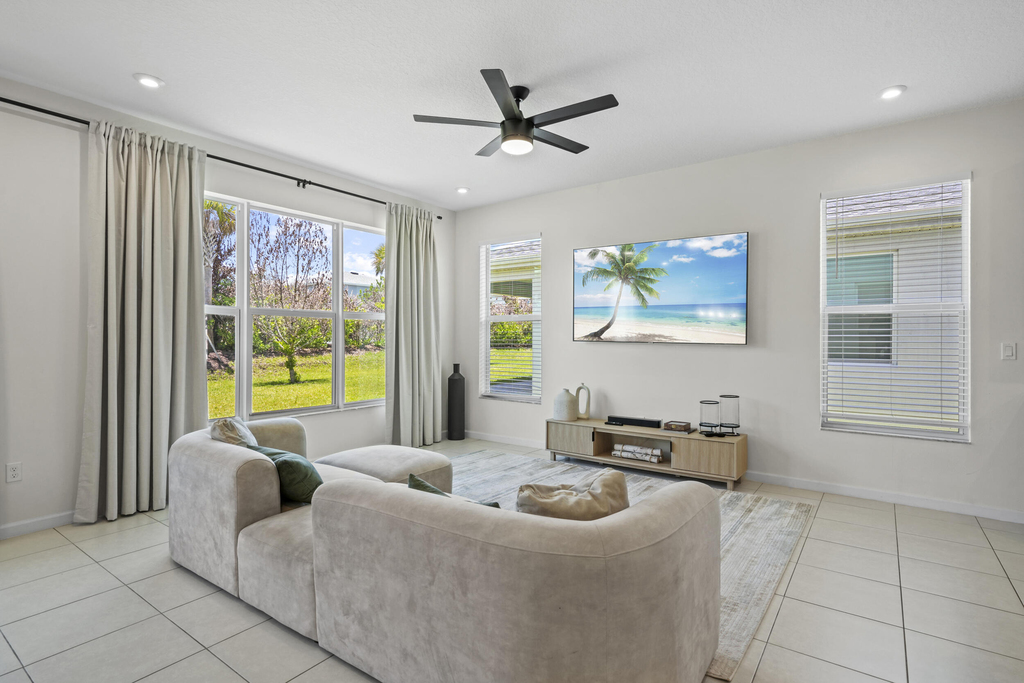 10700 Sw Gloriana Street - Photo 10