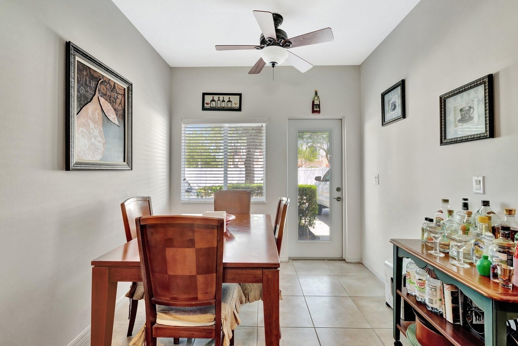 2061 Se Glen Ridge Drive - Photo 8