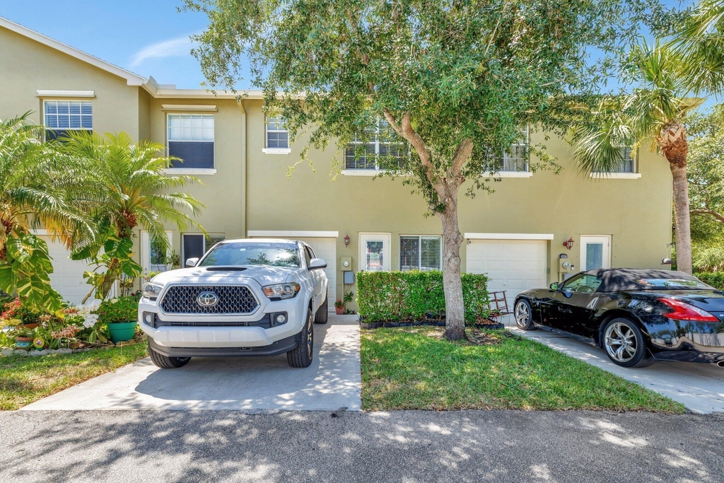 2061 Se Glen Ridge Drive - Photo 20