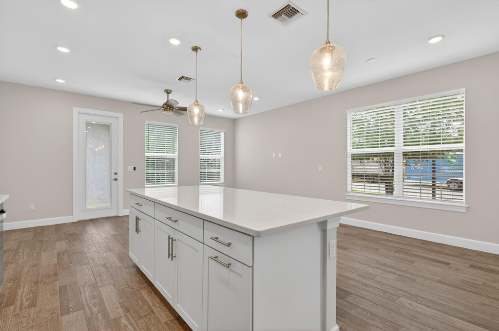 1887 Se Ocean Cove Way - Photo 15