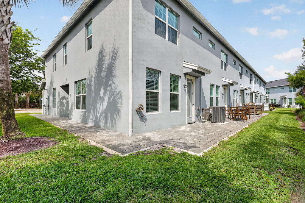 1887 Se Ocean Cove Way - Photo 43