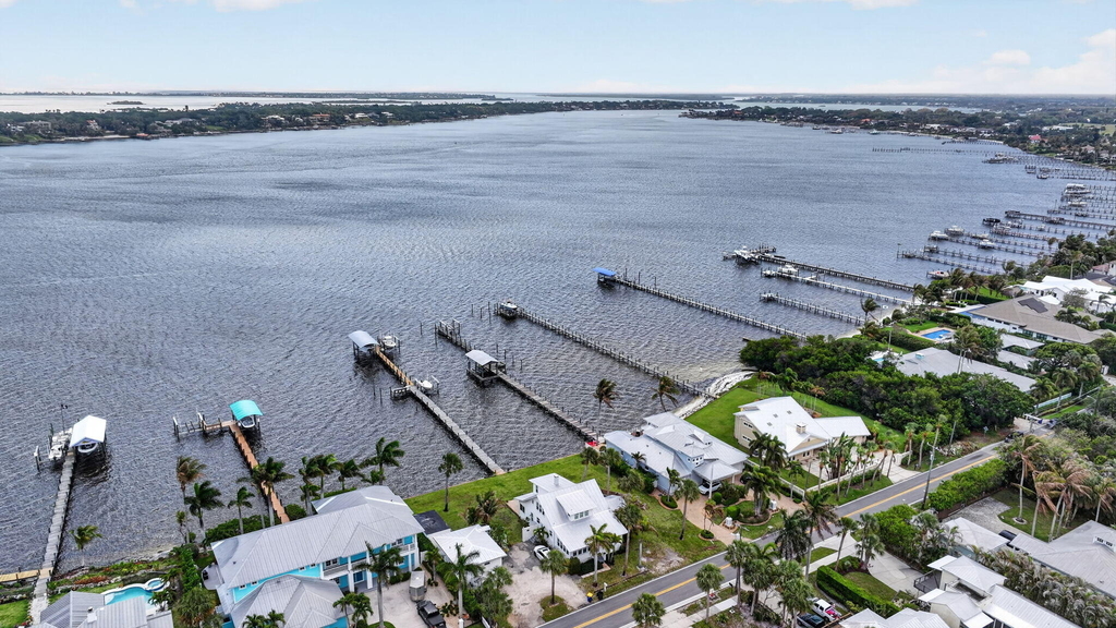 1887 Se Ocean Cove Way - Photo 58